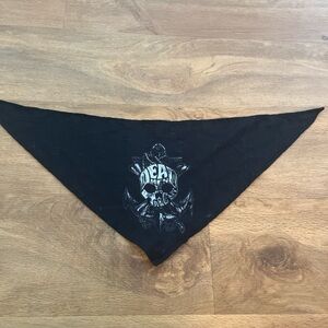 Disney Tails Pirates of the Caribbean Skull Scarf Bandanna for Dog Medium GUC